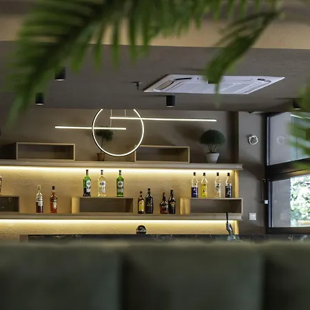 罗兹天文学酒店 3* Rhodes City