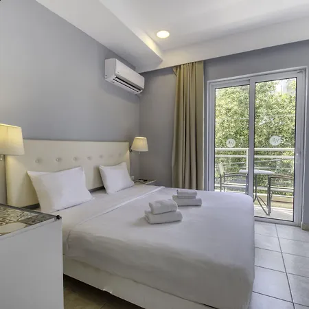 罗兹天文学酒店