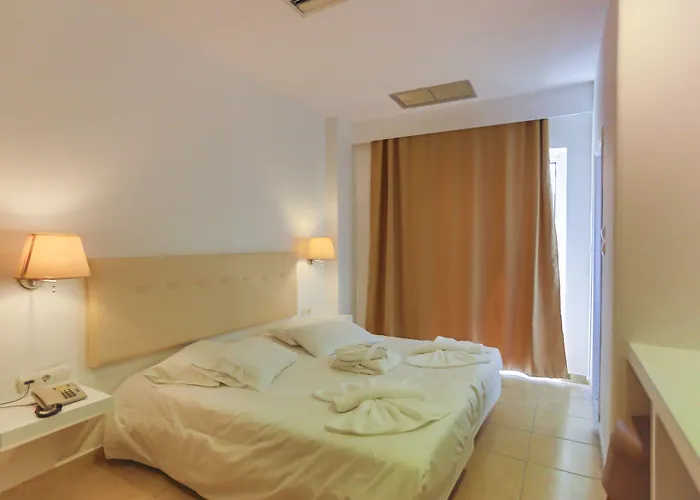 فندق Astron Rhodes 3*