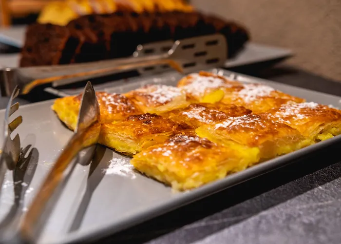 Astron Rhodes فندق Rhodes City